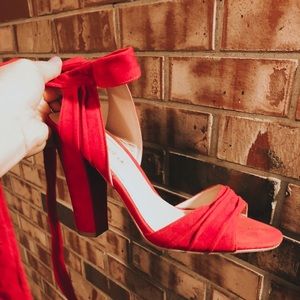 RED chunky open toed high heels!🔥